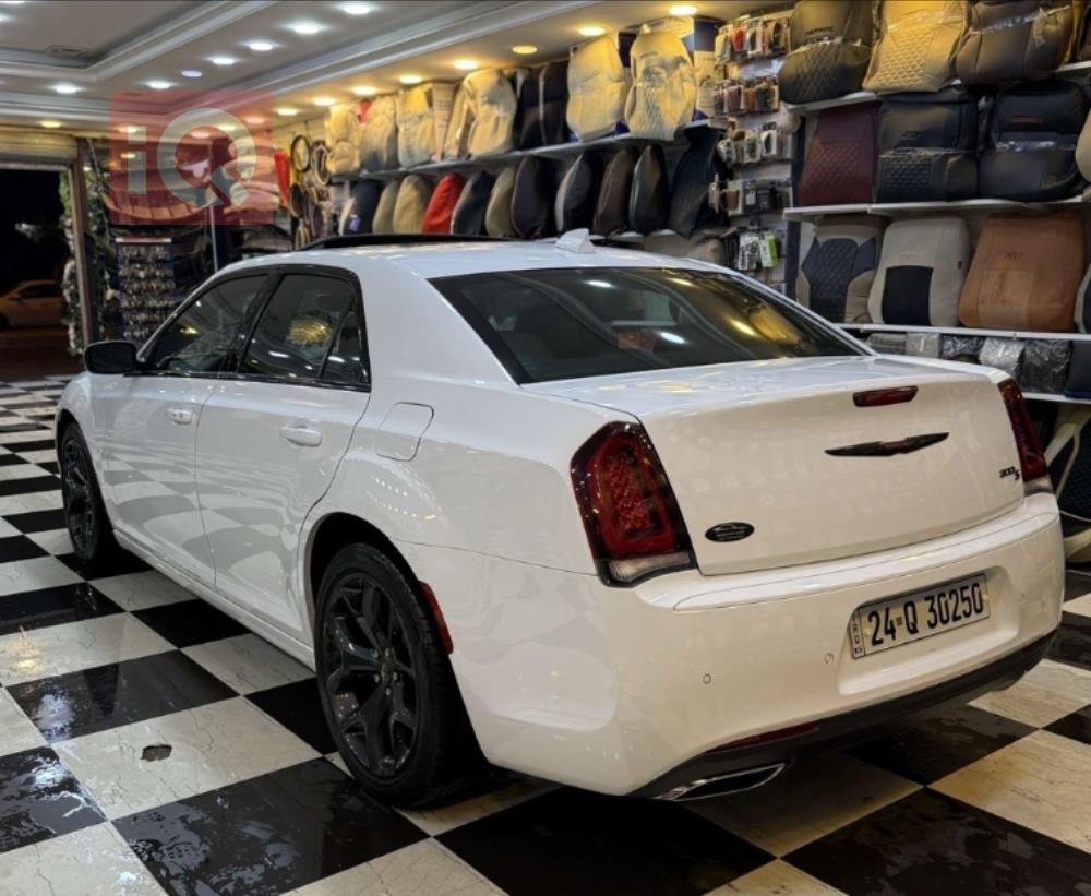 Chrysler 300